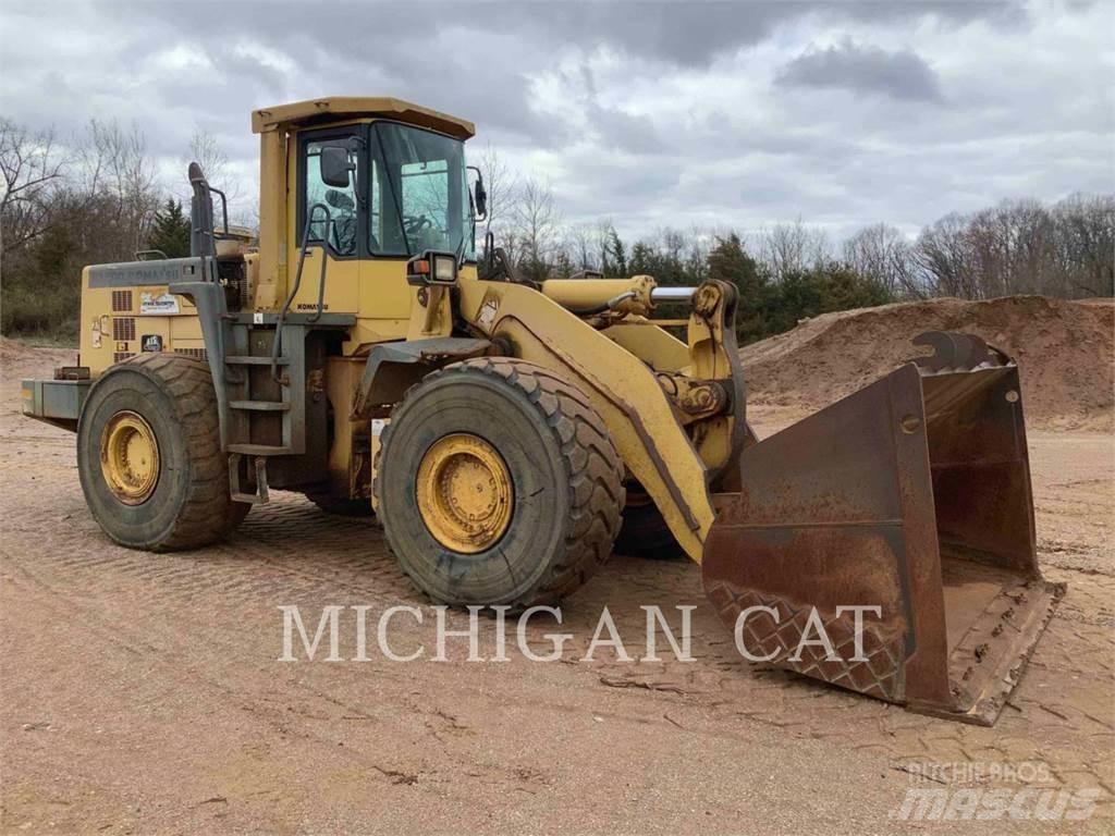 Komatsu WA500 Cargadoras sobre ruedas