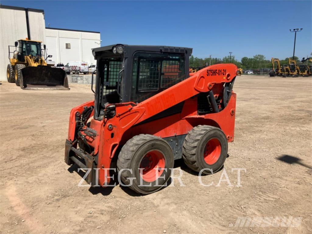 Kubota SSV75 Minicargadoras