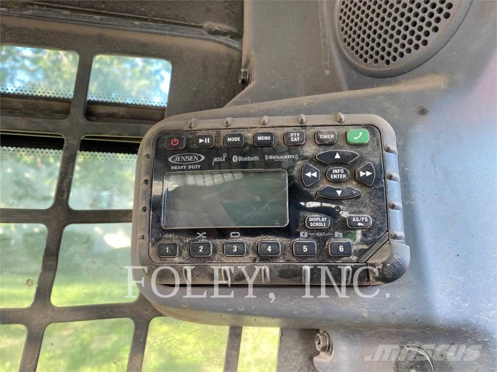 Kubota SSV75 Minicargadoras