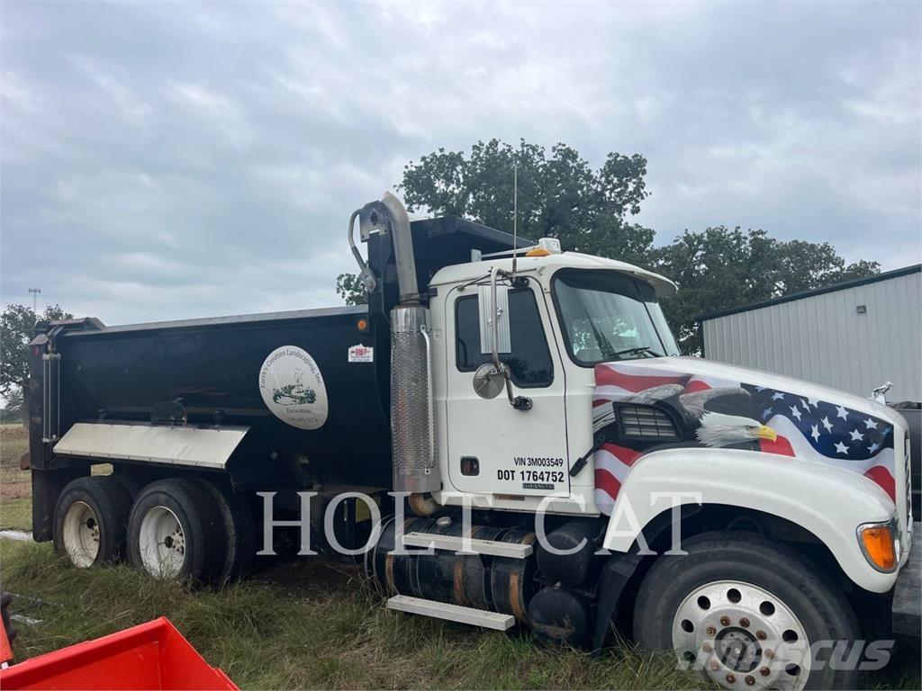 Mack GRANITE CV713 Otros camiones