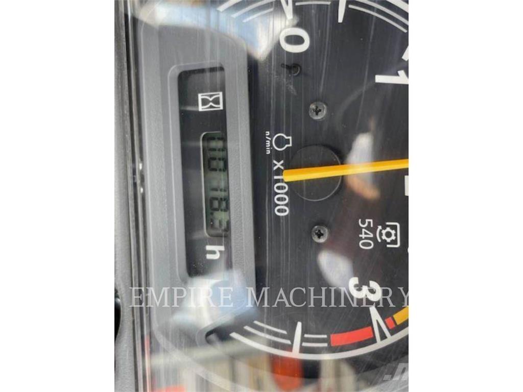 Massey Ferguson GC1723E Tractores