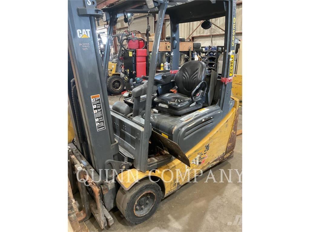 MCFA 2ET3500 Montacargas - otros