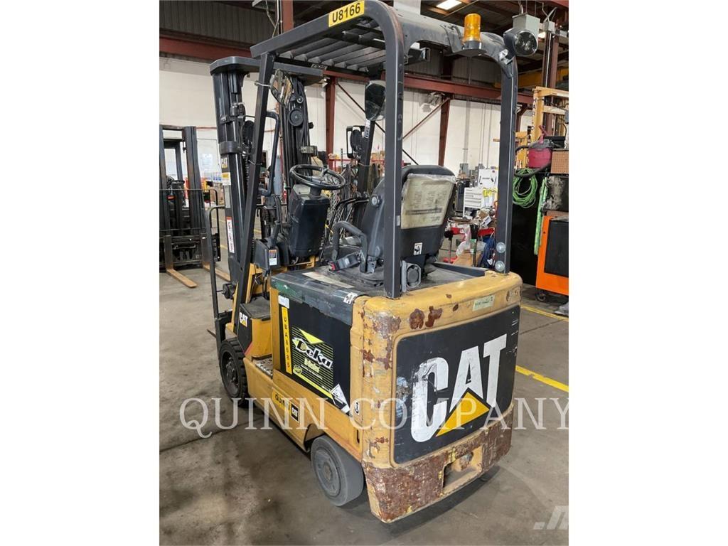 MCFA E3500-AC Montacargas - otros