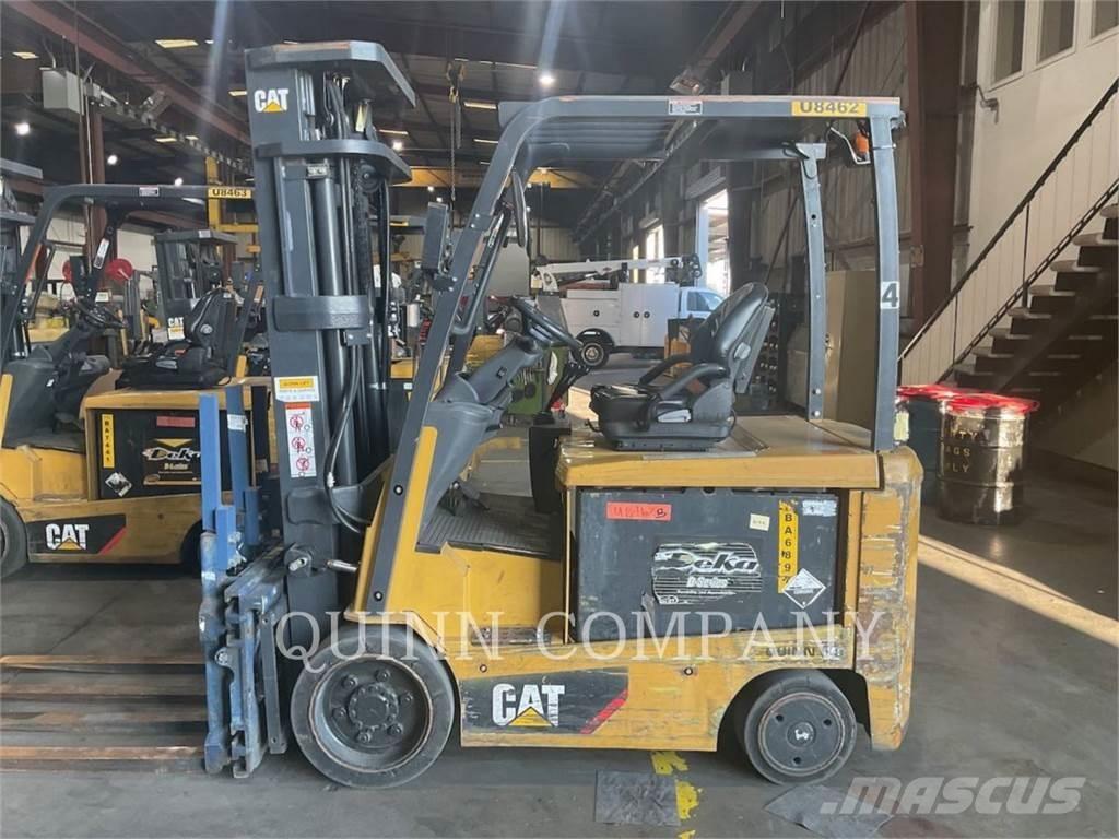 MCFA EC30N2-AC Montacargas - otros