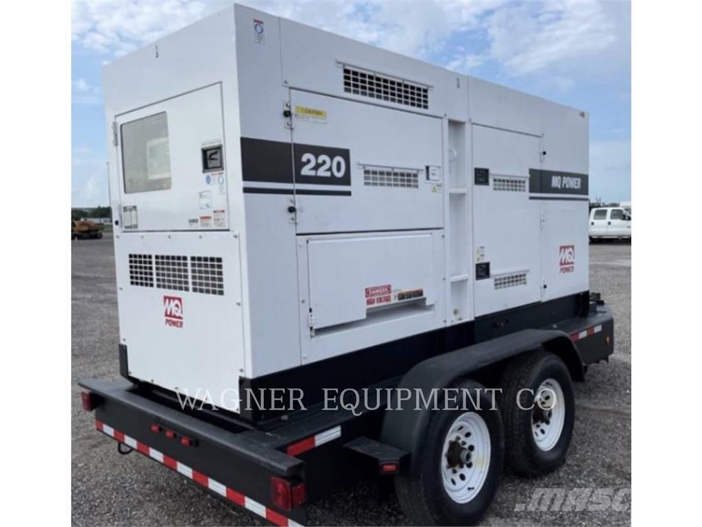 MultiQuip DCA220SSJU4F Otros Generadores