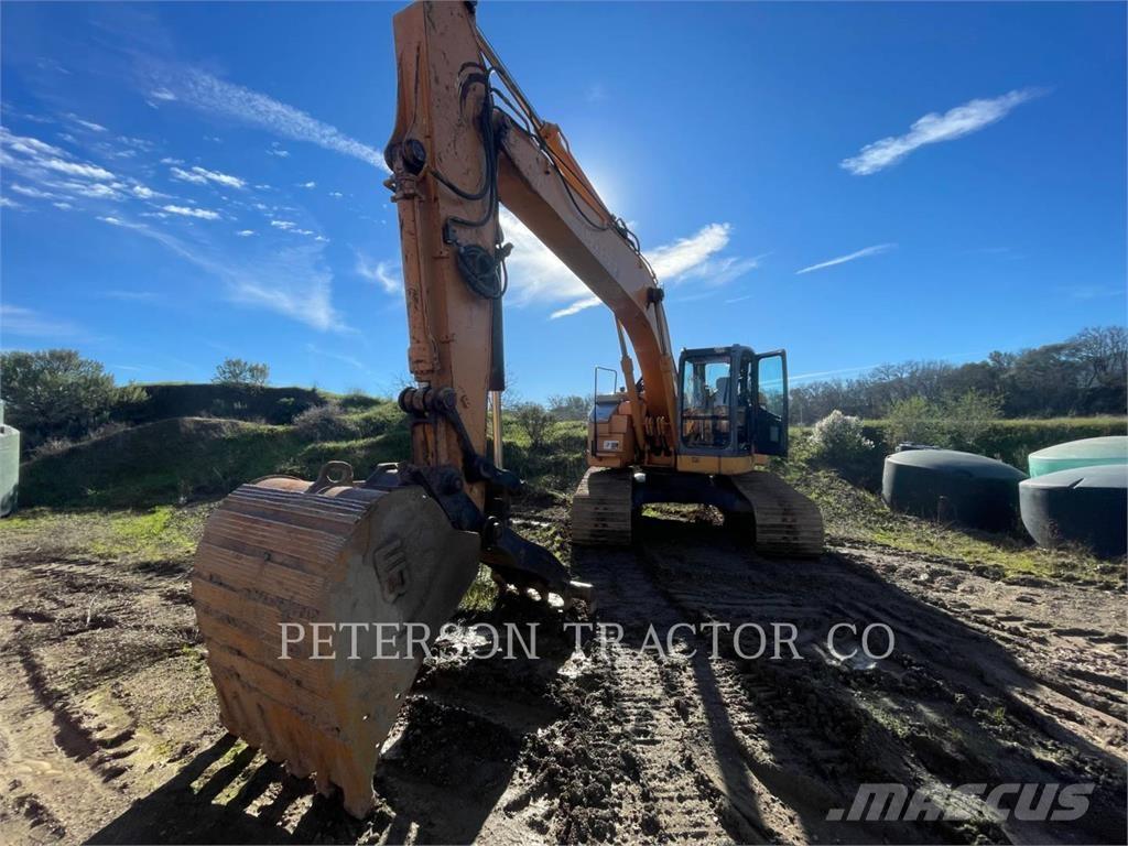 New Holland CX225 Excavadoras sobre orugas