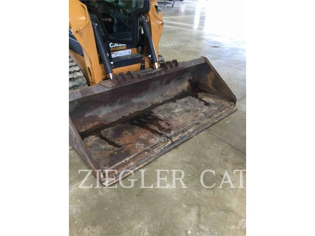 New Holland TR270B Cargadoras sobre orugas