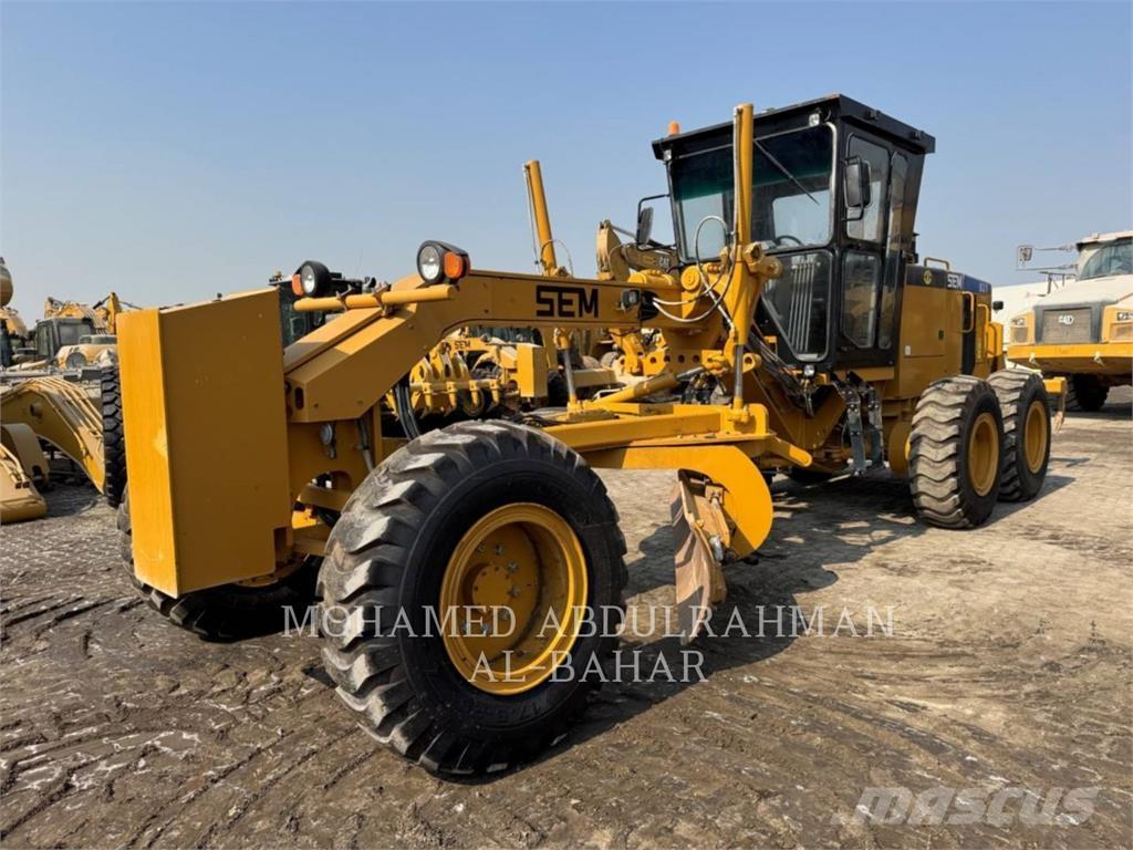 SEM MACHINERY SEM921 Niveladoras