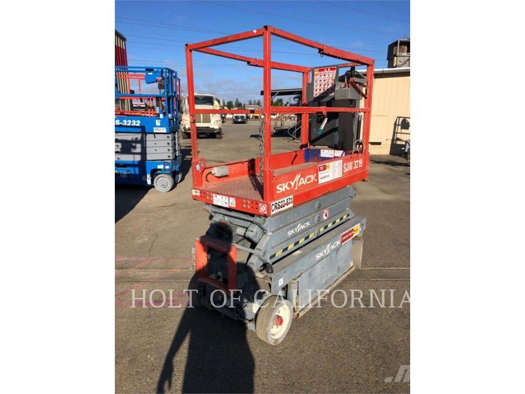 Skyjack SCISSOR 19 Plataformas tijera