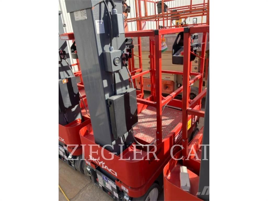 Skyjack SJ12 Plataformas tijera