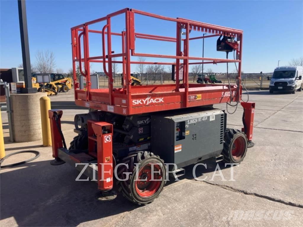 Skyjack SJ6826RT Plataformas tijera