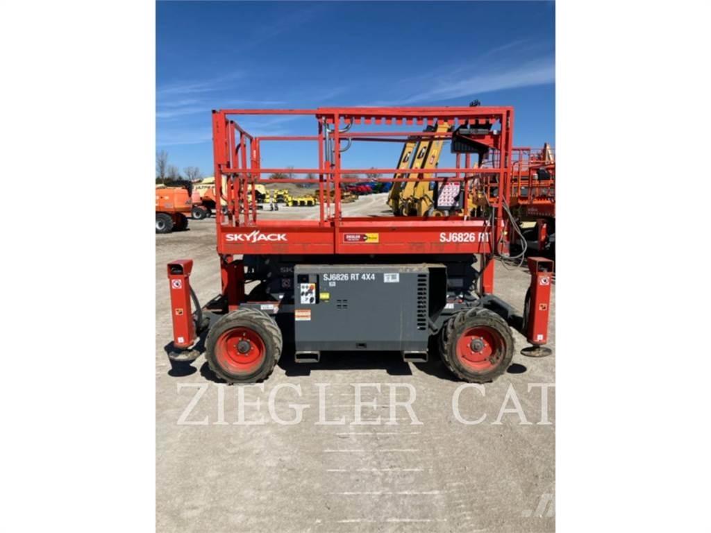 Skyjack SJ6826RT Plataformas tijera