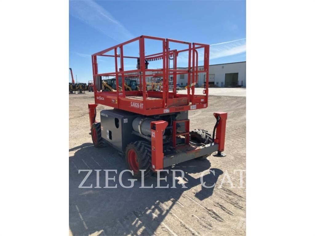 Skyjack SJ6826RT Plataformas tijera