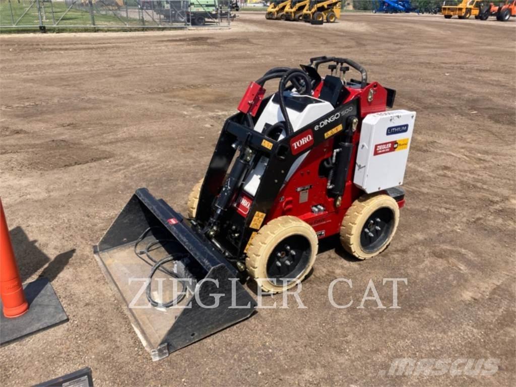 Toro E-DINGO Minicargadoras