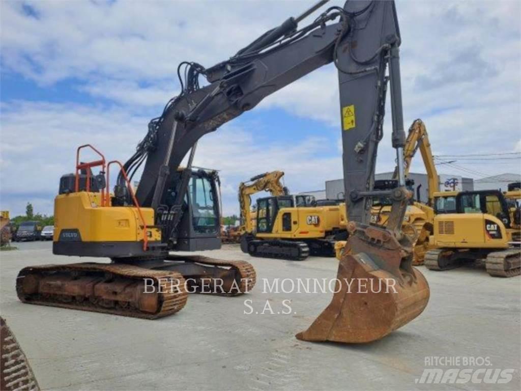 Volvo ECR235EL Excavadoras sobre orugas