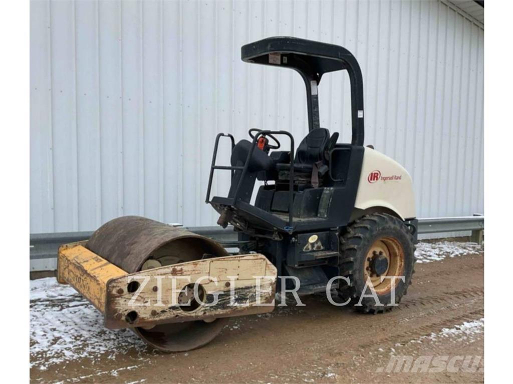 Volvo SD45 Compactadoras de suelo