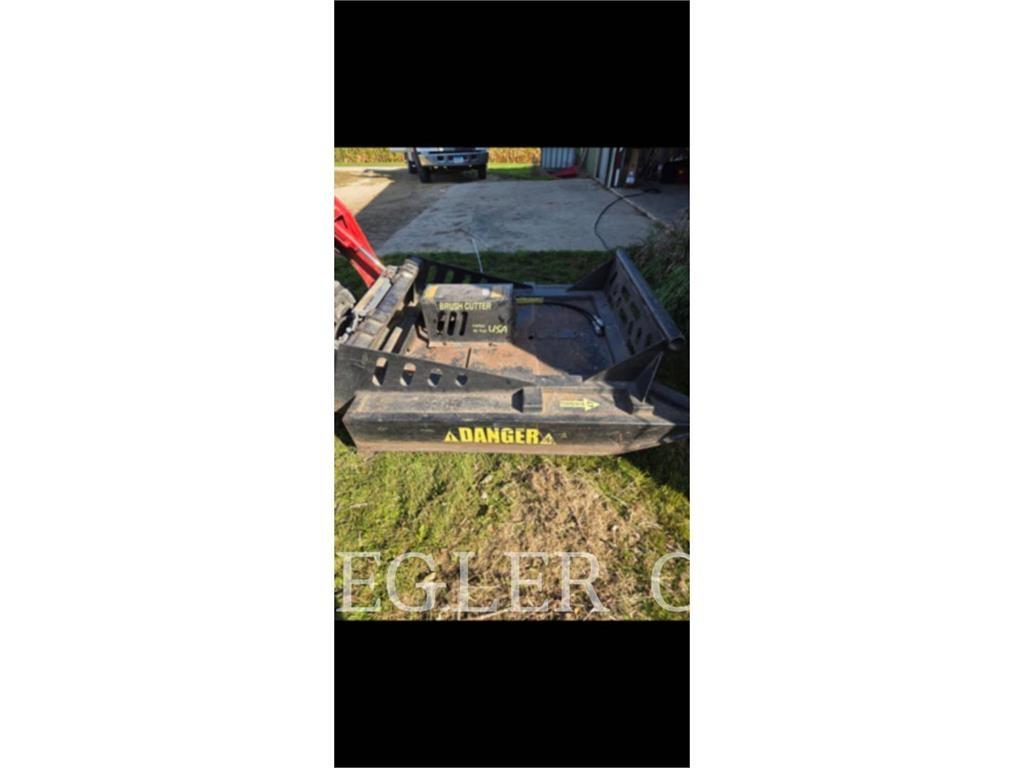 Wildcat BRUSH CUTTER 72 Segadoras y cortadoras de hojas para pasto