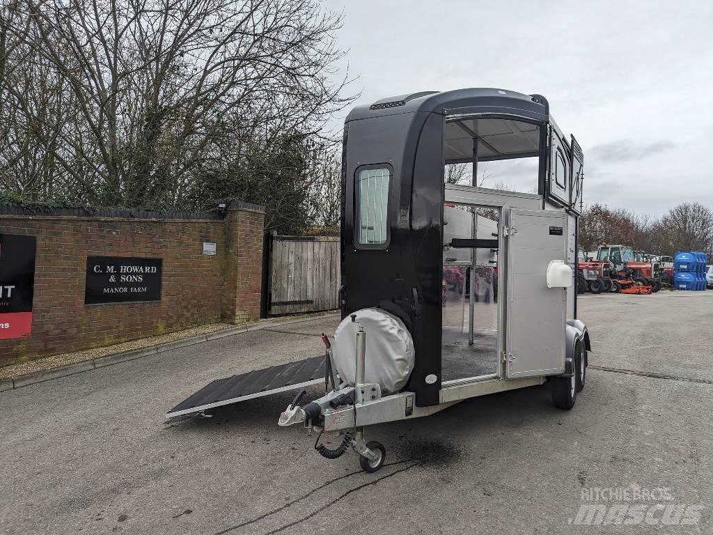 Nugent HB27 HORSEBOX Remolques para transporte de animales