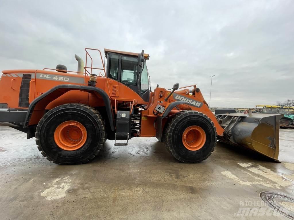 Doosan DL450-3 Cargadoras sobre ruedas