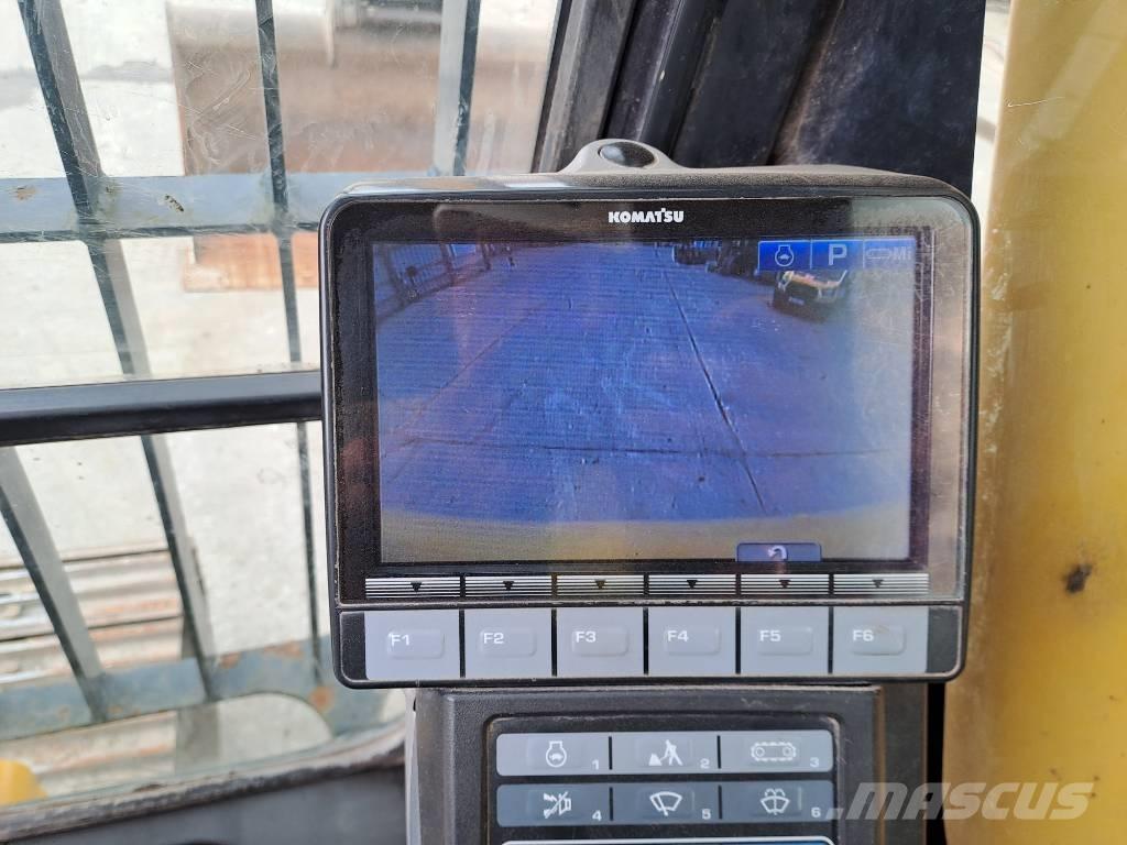 Komatsu HB 215 LC-2 Excavadoras sobre orugas