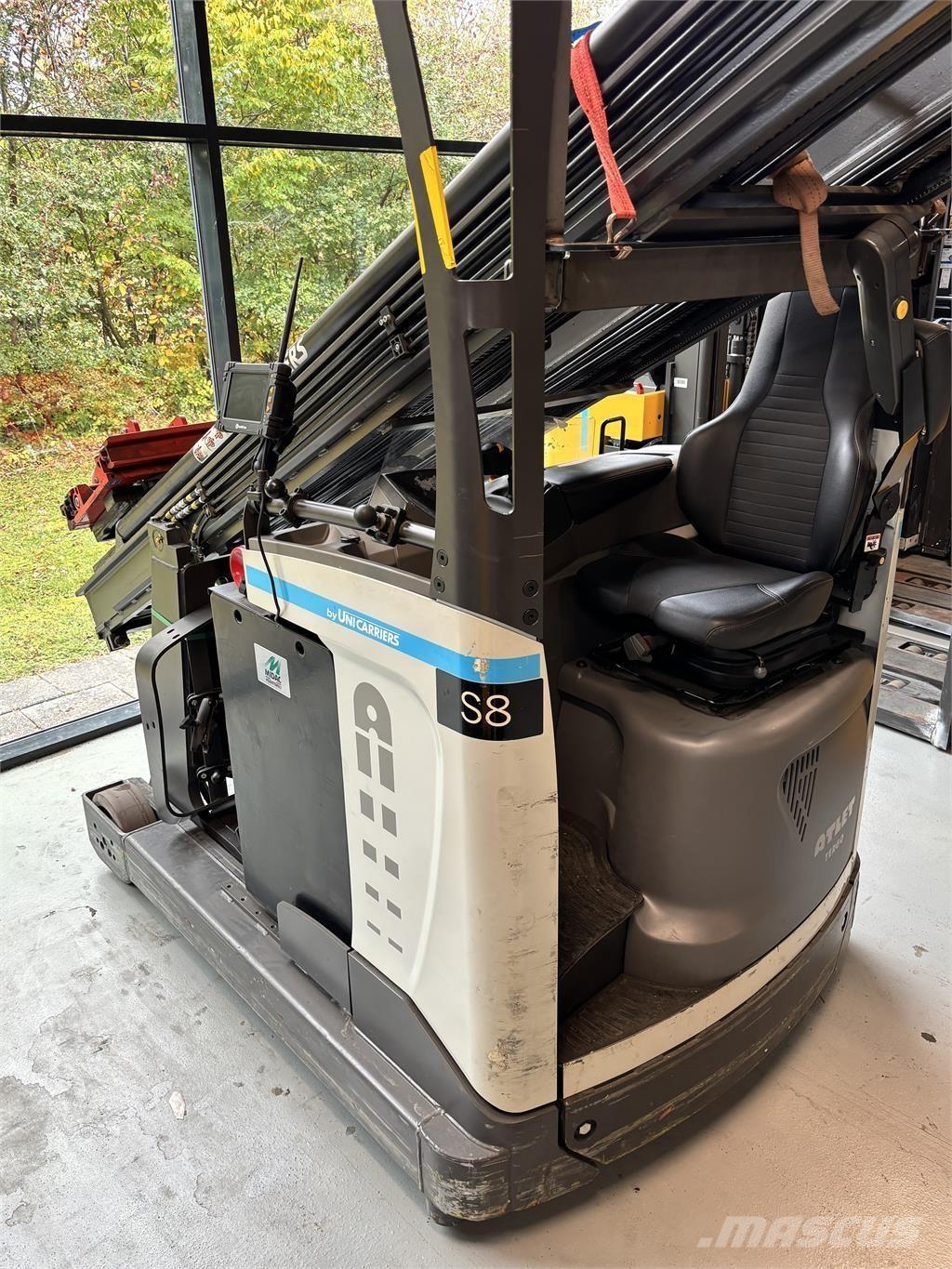 Atlet UHD200 Montacargas de alcance de gran altura