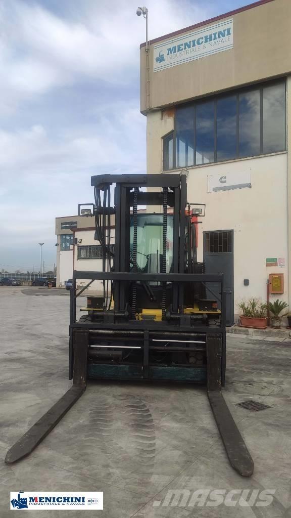 Hyster 9.00XM Camiones diesel