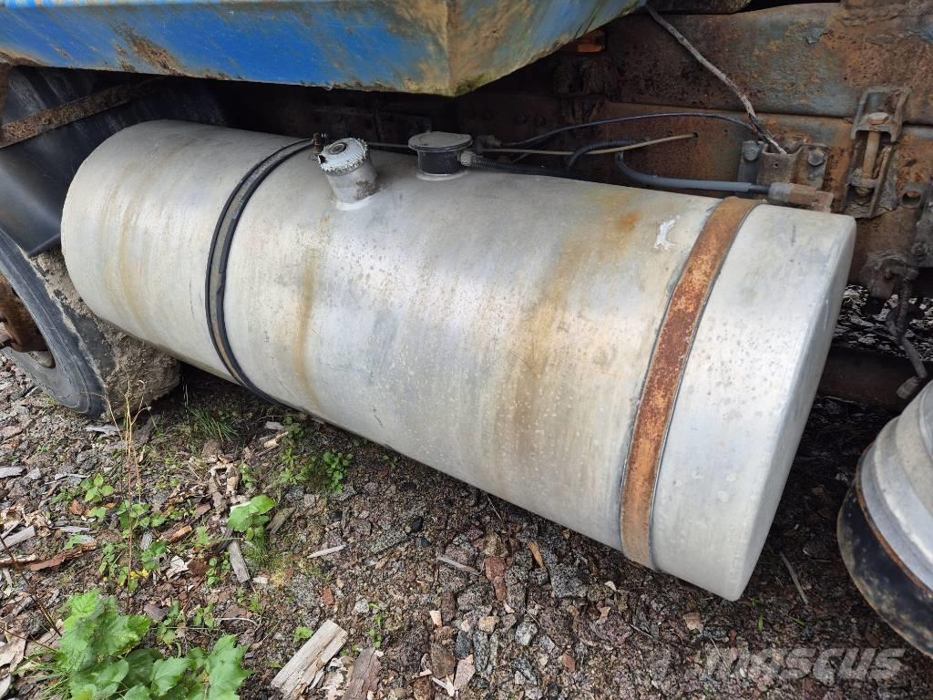 Sisu E14 Bañeras basculantes usadas