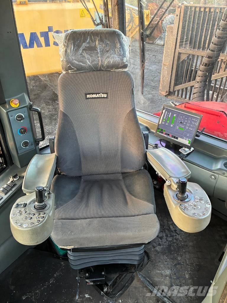 Komatsu 860.4 Transportadoras