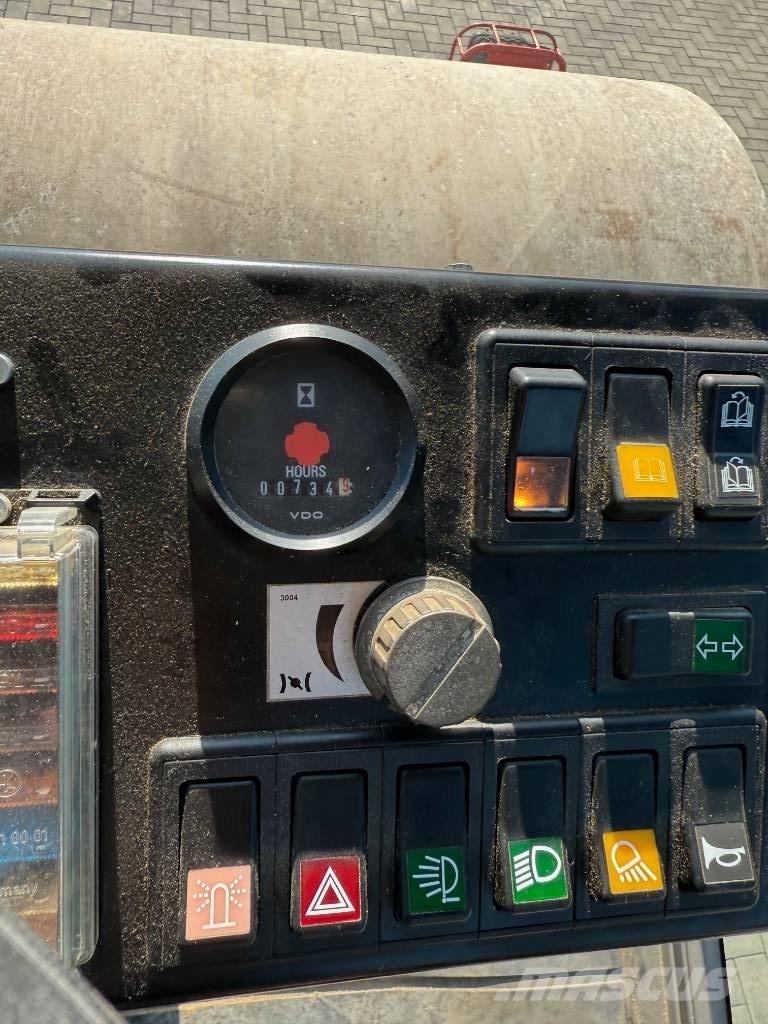 Ammann ASC 110 Rodillos de un solo tambor