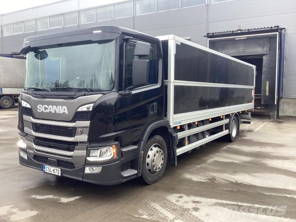 Scania P 280 CNG Camiones con caja de remolque