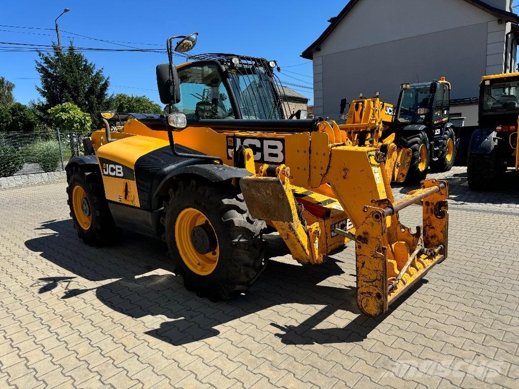 JCB 535-125 Hiviz Carretillas telescópicas