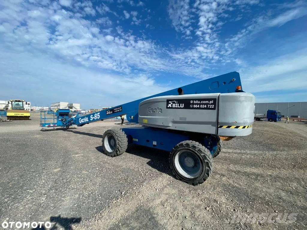 Genie S 85 Plataformas con brazo de elevación telescópico