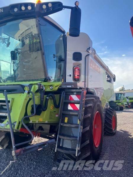CLAAS TRION 750 Cosechadoras combinadas