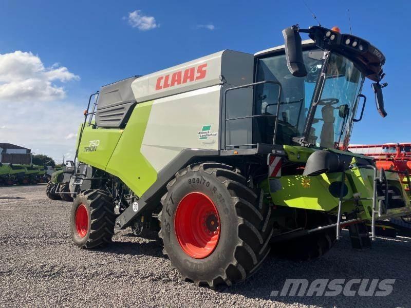CLAAS TRION 750 Cosechadoras combinadas