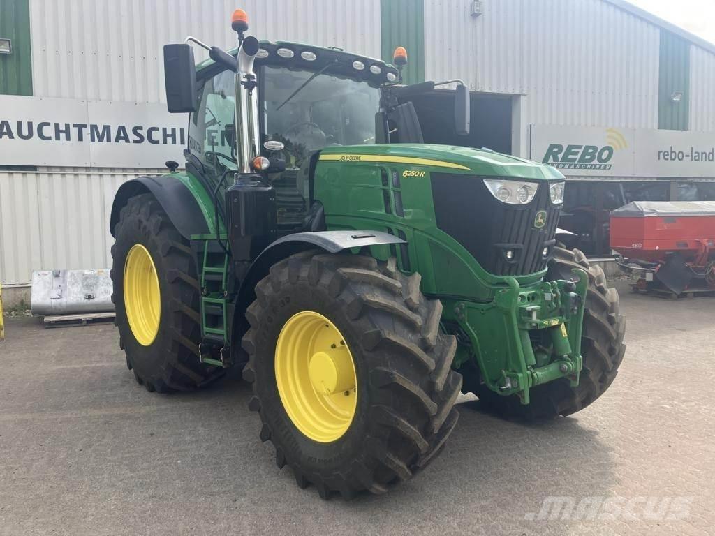 John Deere 6250R Tractores