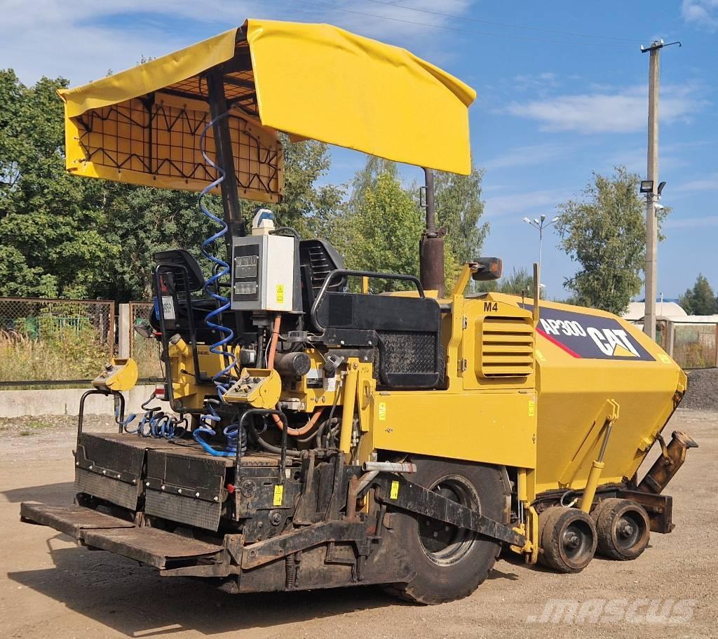 CAT AP300 Asfaltadoras