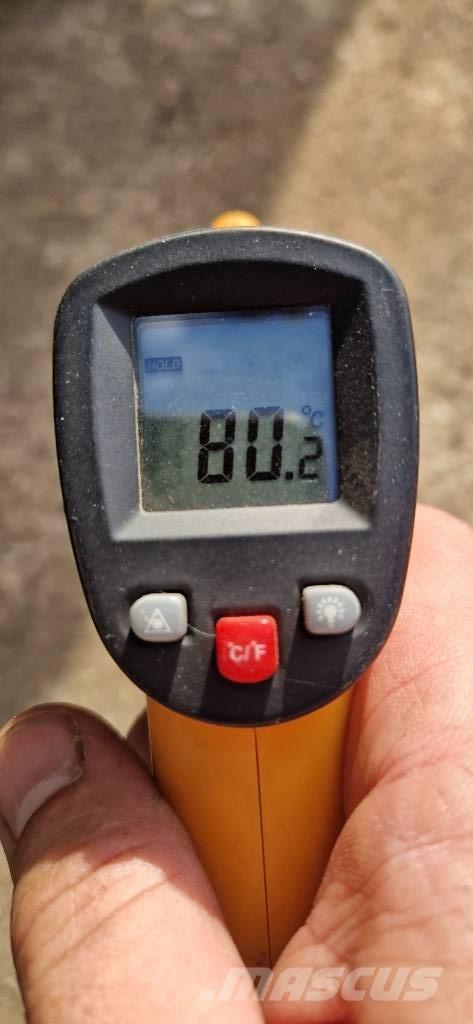 CAT AP300 Asfaltadoras