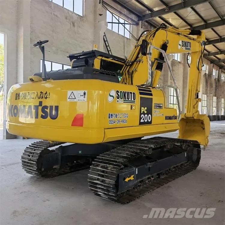 Komatsu PC200-8 Excavadoras sobre orugas