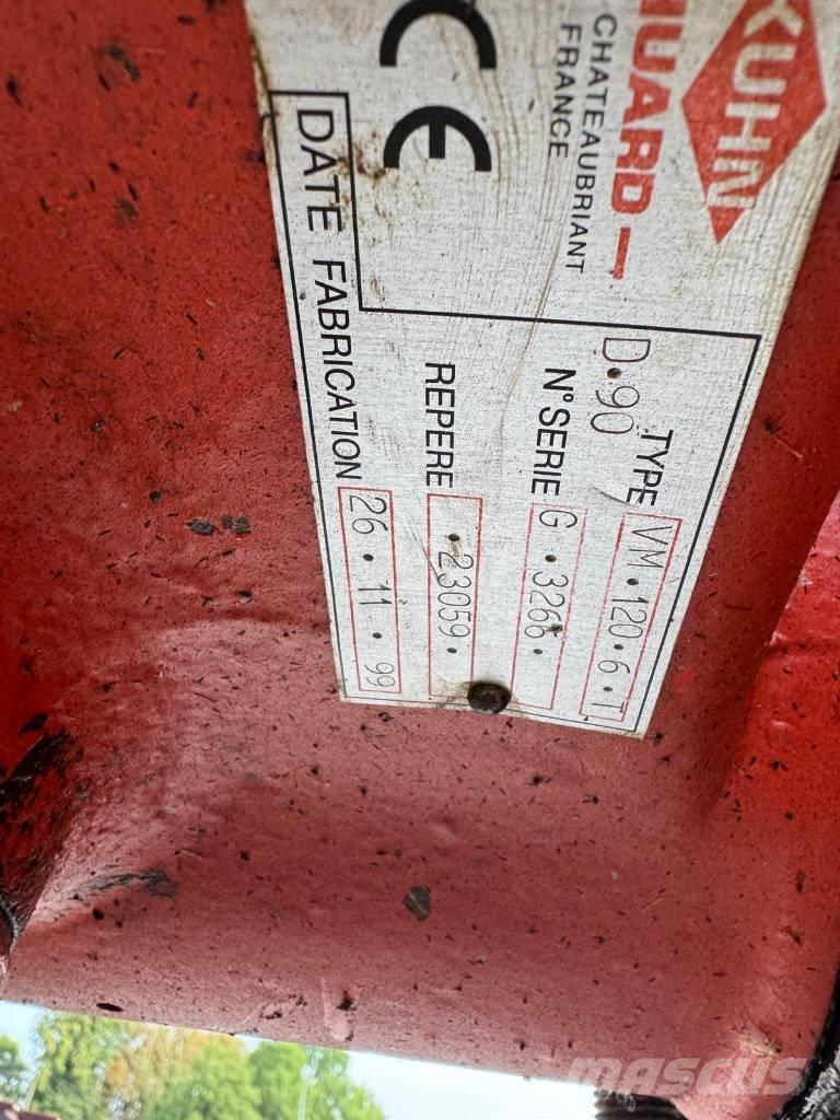 Kuhn Vari-Master 120 Arados reversibles