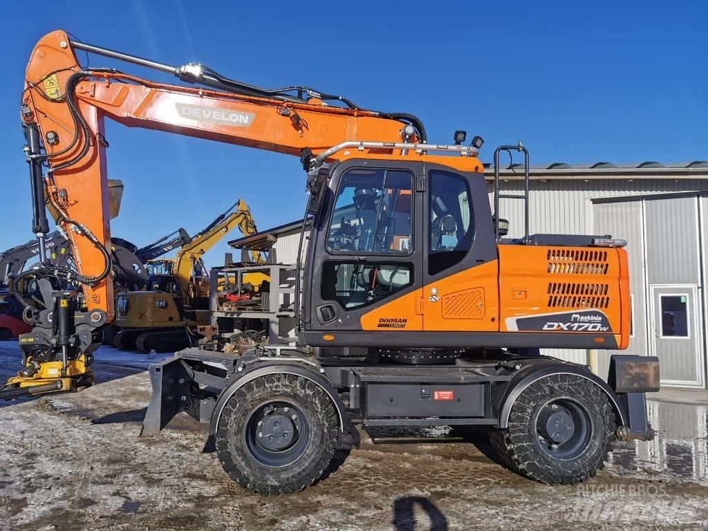 Doosan DX170W-5 Excavadoras de ruedas