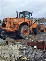 Fiat-Hitachi w230 Cargadoras sobre ruedas