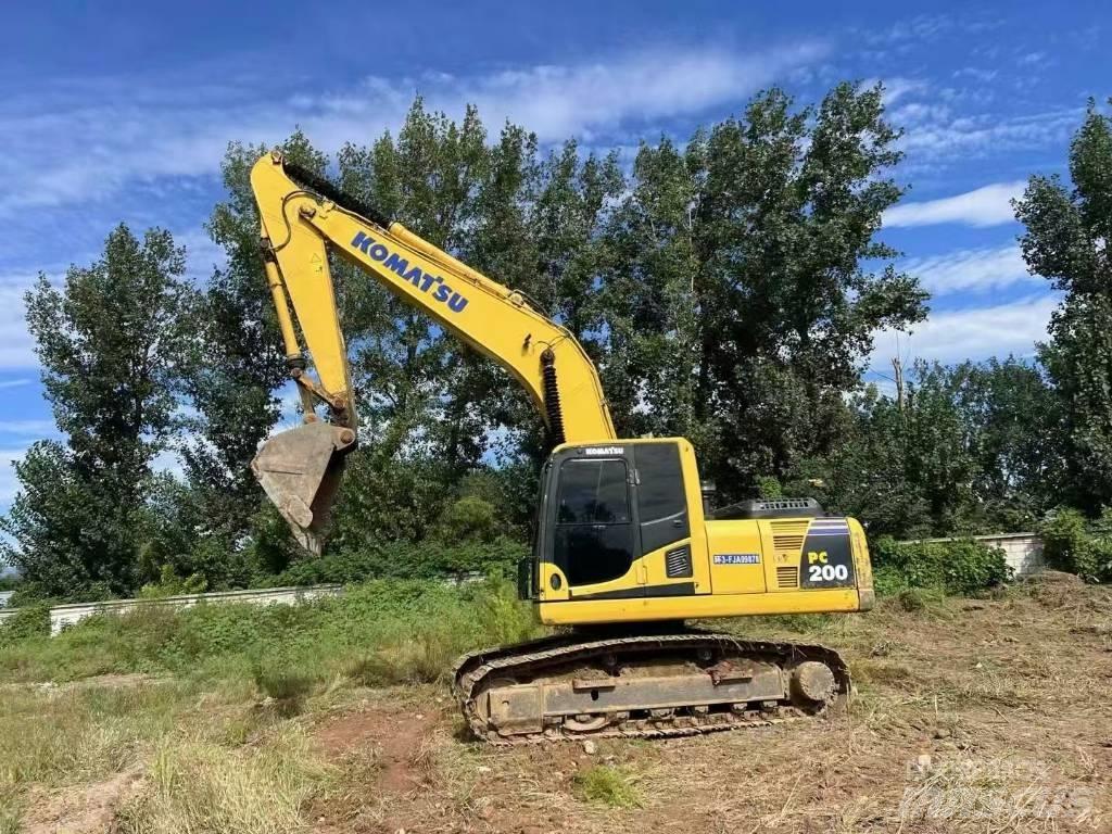 Komatsu PC 200 Excavadoras sobre orugas