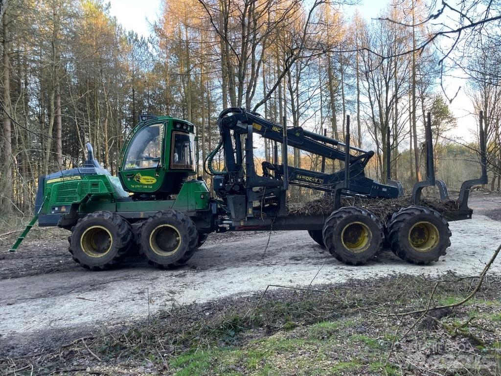 John Deere 1110G Transportadoras