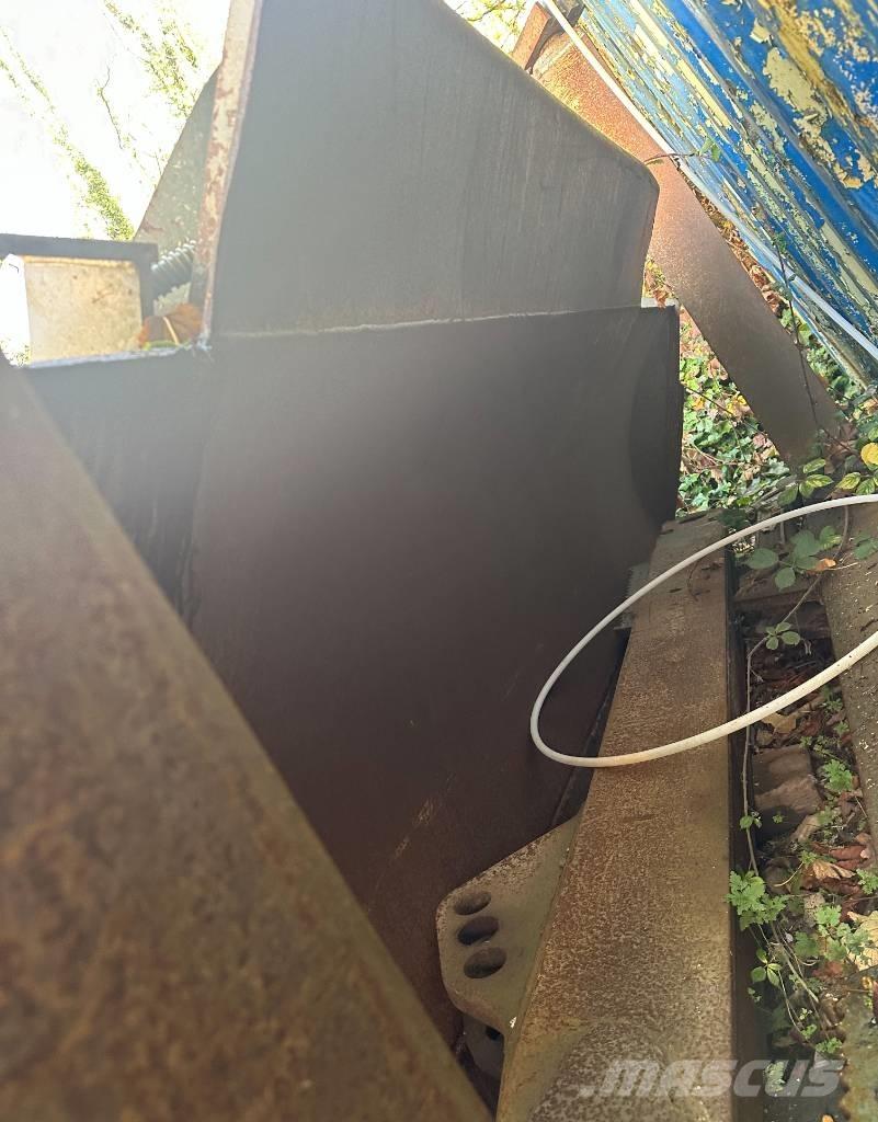 Liebherr PR 736 LGP Buldozer sobre oruga