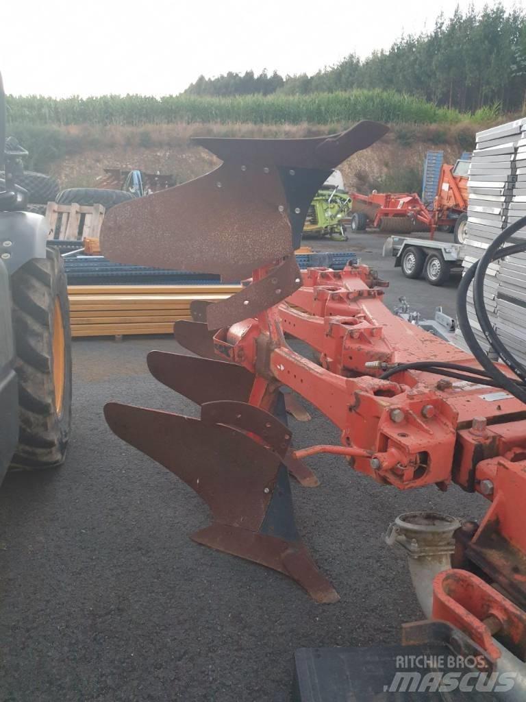 Kuhn 375E Arados convencionales