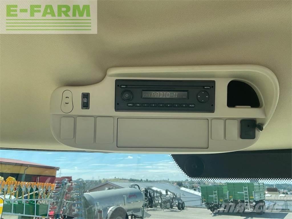 John Deere 6110R Tractores