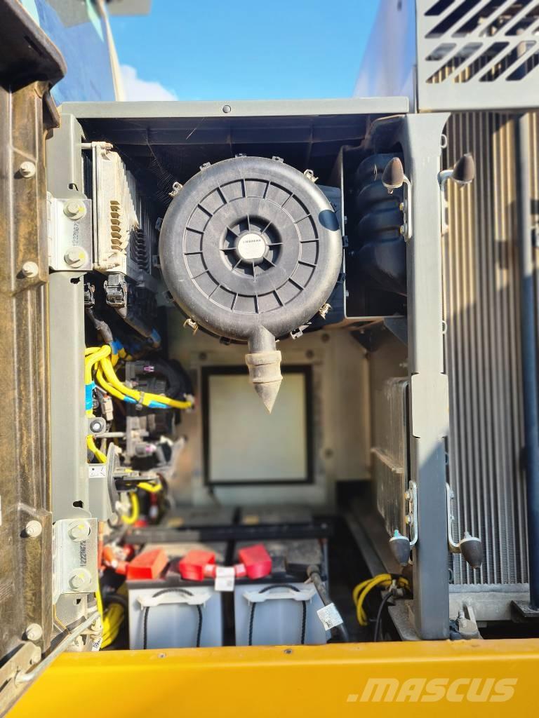 Liebherr R 930 LC Excavadoras sobre orugas