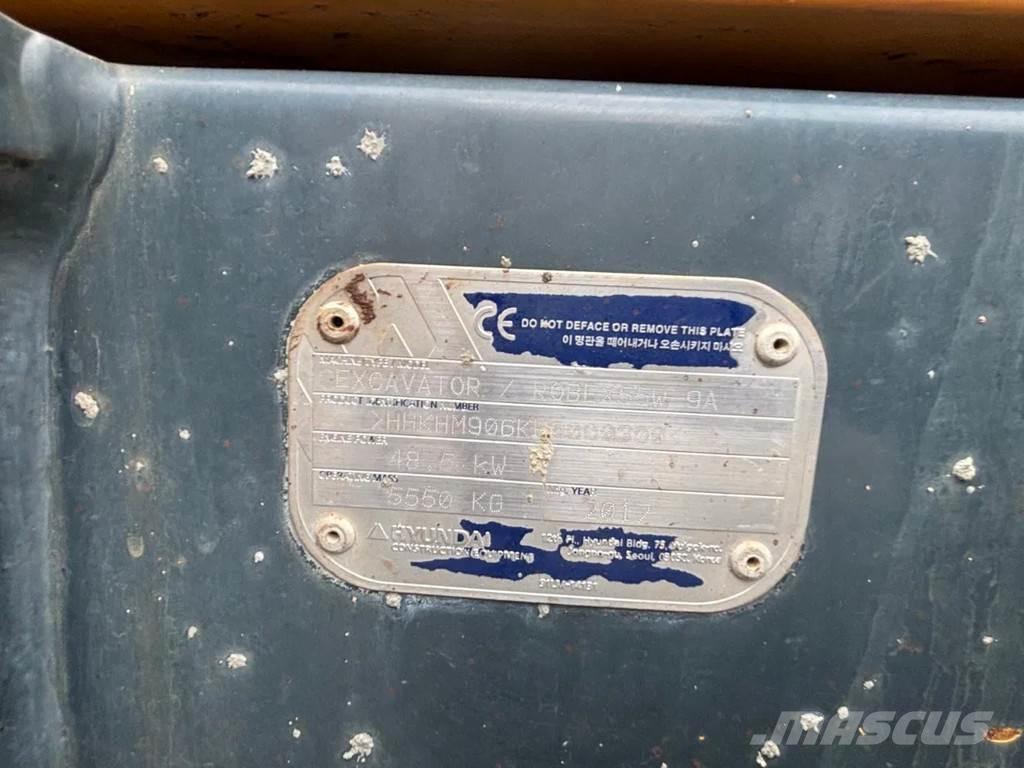 Hyundai R55W-9A Excavadoras de ruedas