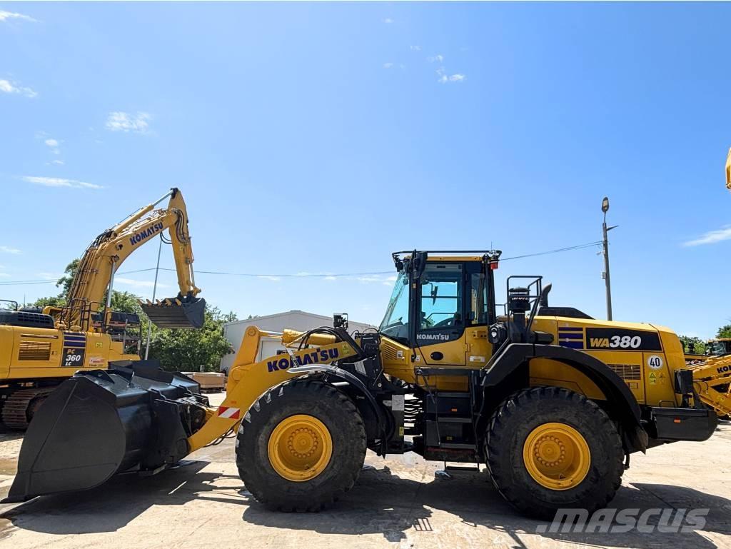 Komatsu WA380-8E0 Cargadoras sobre ruedas
