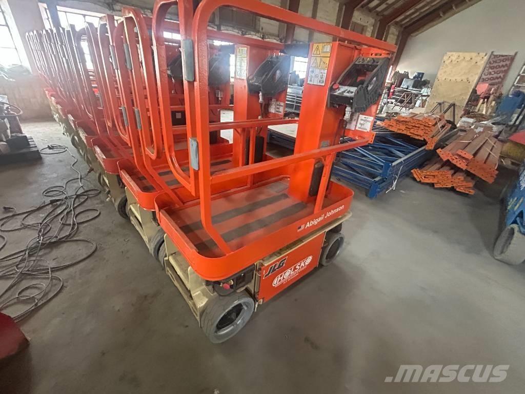 JLG 1230 ES Plataformas con jaula de elevación